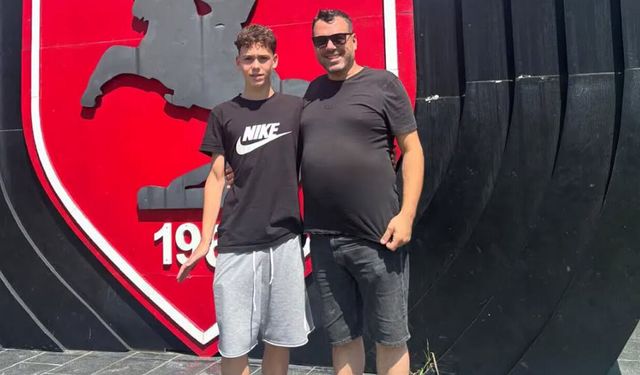 Aydınlı genç futbolcu Samsunspor'a transfer oldu