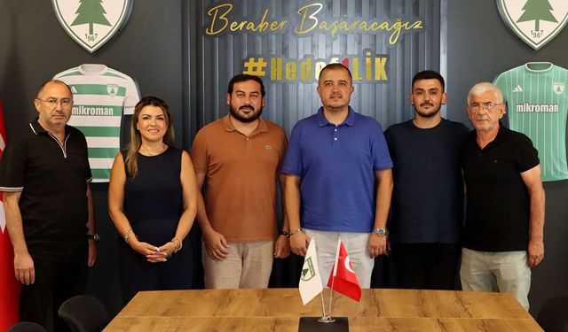 Çine Madranspor'dan komşuya çıkarma! Genç yıldızlar için masaya oturdular