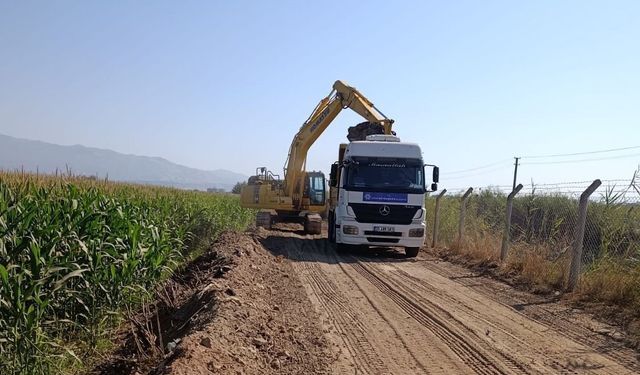 Büyükşehir'den ilçelere yol çalışması