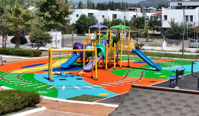 Çerçioğlu’ndan Kuşadası’na dikkat çeken dokunuş
