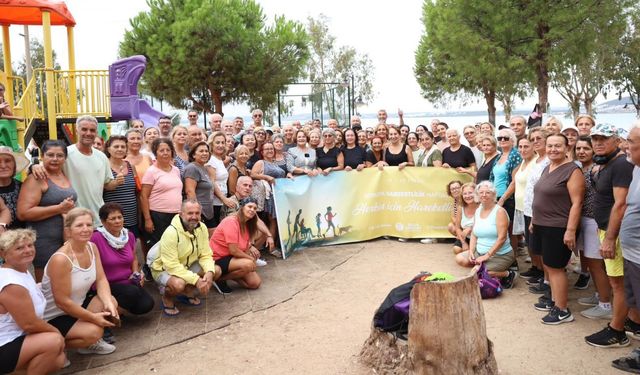 Didim’de hareketli sabah! Başkan Gençay da spor için sahaya çıktı