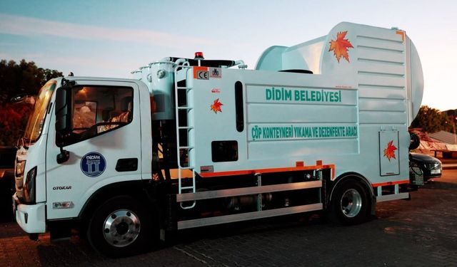 Didim’de herkes uykudayken temizlik mesaisi başlıyor