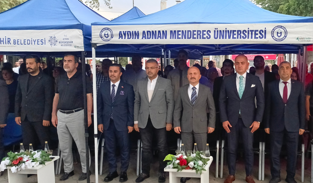 Menderes, memleketi Çakırbeyli’de anıldı