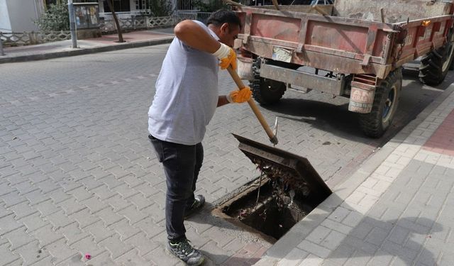 Nazilli’de kış hazırlığı başladı:  Mazgallar tek tek temizleniyor