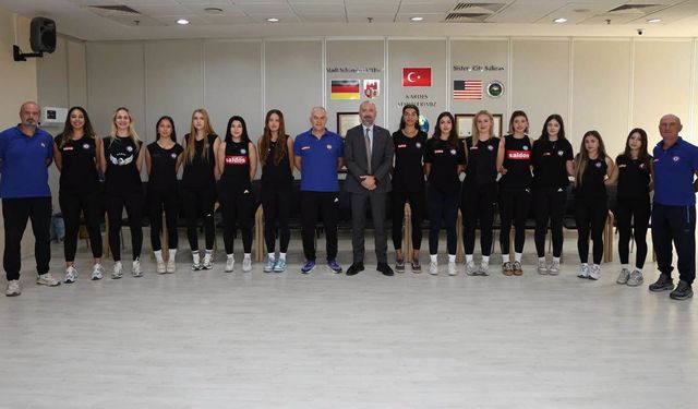 Başkan Arıkan, 'Söke'nin Sultanları'nı makamında ağırladı