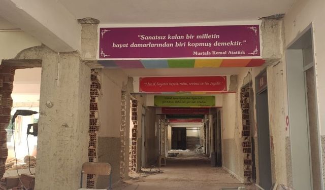 Turan Ortaokulu’nda güçlendirme çalışması sürüyor