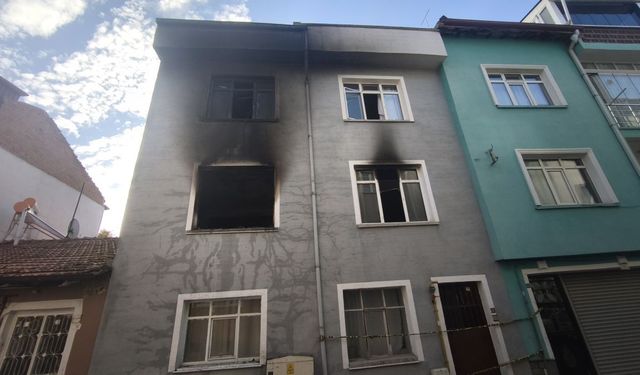 Apartman yangını faciası! Anne ve oğlu evde mahsur kaldı, acı haber geldi