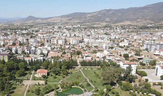 Aydın'da anketin zirvesindeki belediye şaşırttı