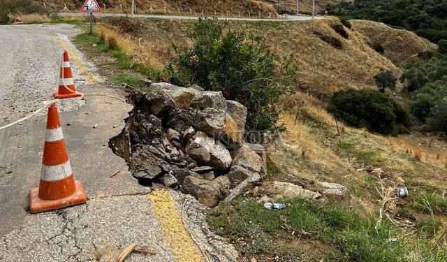 Aydın'da yağmur sonrası yol kenarı çöktü