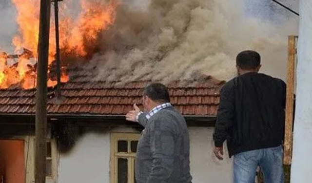 Aydın yasa boğuldu: Anne ve oğlunun ardından baba da vefat etti
