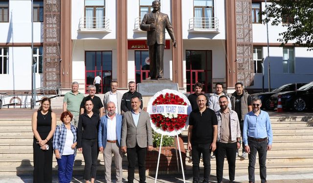 Aydın’da Sigorta Haftası kutlandı! AYTO üyeleri çelenk bıraktı