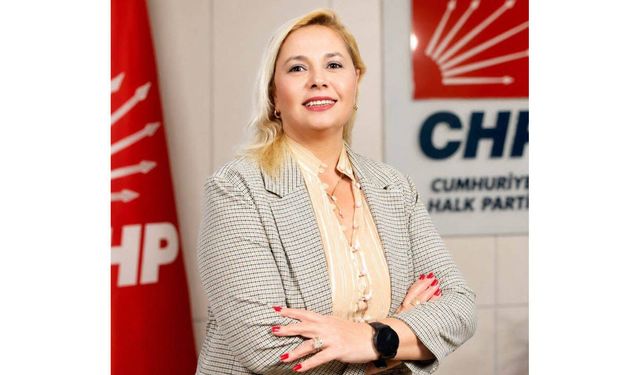 CHP Didim’de kadın kollarının yeni yönetimi açıklandı