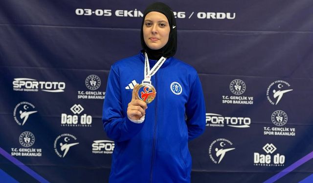 Aydınlı Elifnaz Türkiye şampiyonu oldu