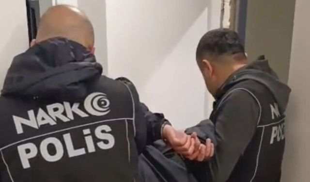 Kuşadası’nda eş zamanlı baskın: 45 gözaltı