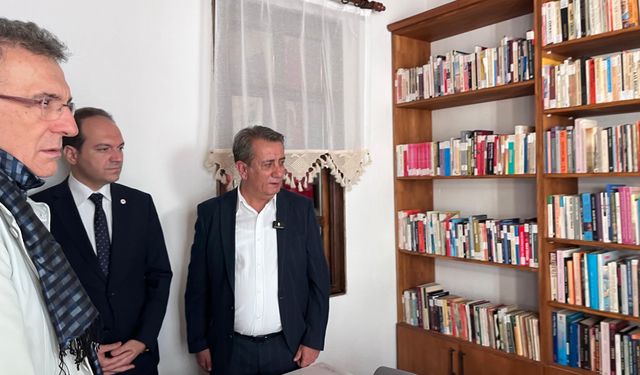 Efeler’de Atatürk Kültür Evi kapılarını açtı