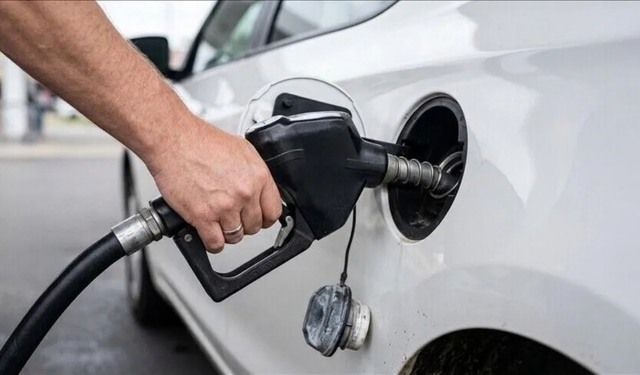 Akaryakıtta eşel mobil sistemi sonlandırıldı