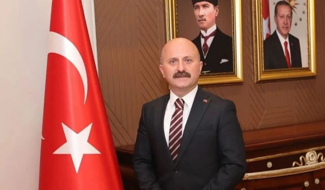 Vali Varol’dan Cumhuriyet Bayramı mesajı