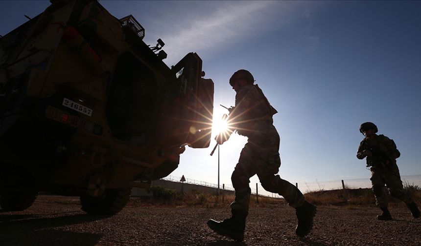 Mehmetçik, NATO'nun talebi üzerine "ihtiyat birliği" olarak Kosova'ya gidiyor