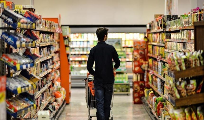 Ticaret ve perakende satış hacmi martta yıllık bazda arttı