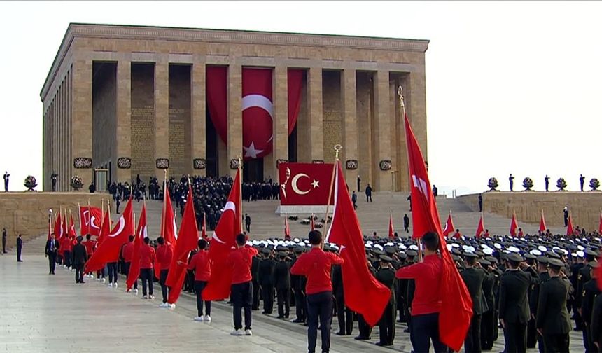 Bakanlardan '29 Ekim Cumhuriyet Bayramı' mesajları