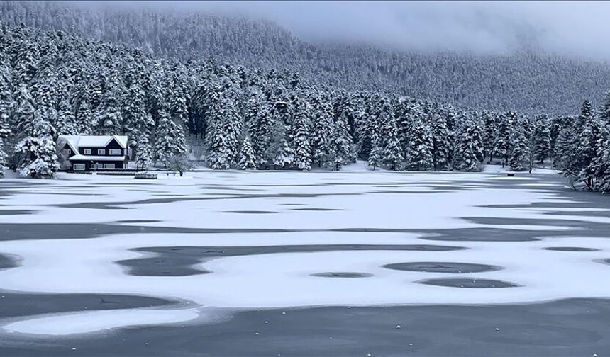 Kartalkaya, Gölcük ve Abant'ta kar etkili oluyor