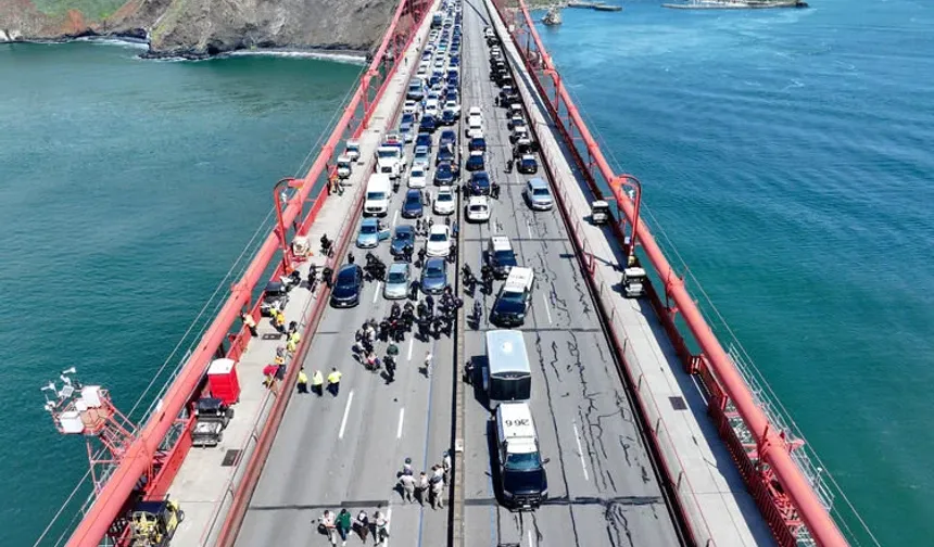 Filistin destekçileri, San Francisco'daki Golden Gate Köprüsü'nü Gazze için kapattı