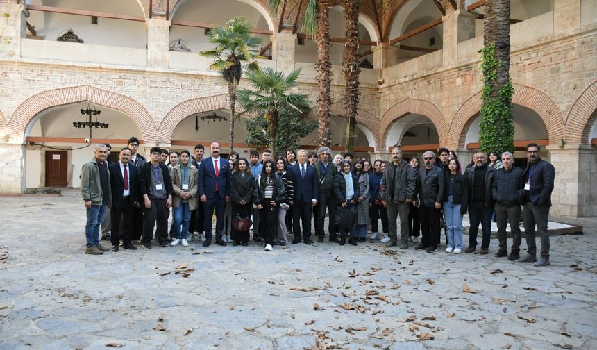 Kuşadası Belediyesi “Kültürler Buluşuyor” projesine ev sahipliği yaptı