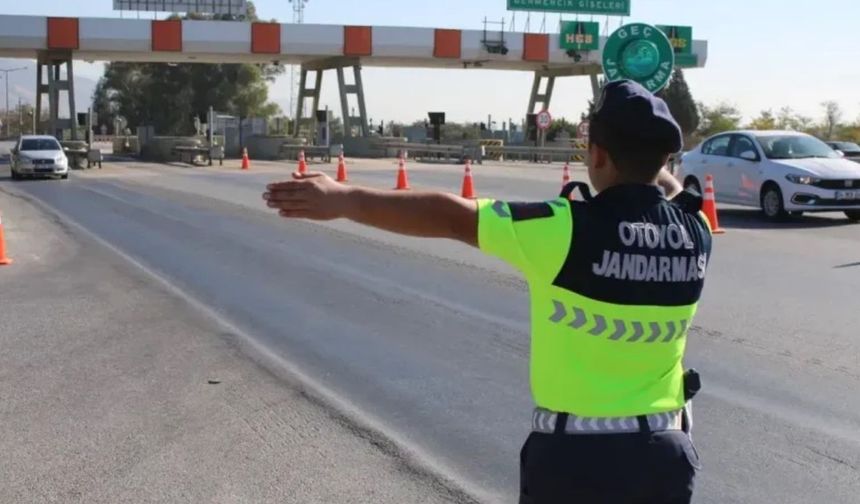 Otoyolda kural ihlallerine ceza yağdı