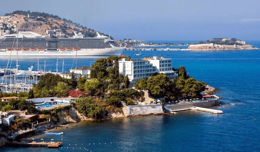 Antalya’da yeni rekor kırıldı! Bakan Ersoy açıkladı