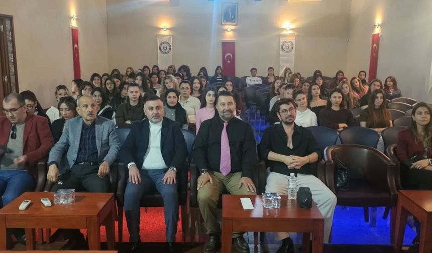 Güzellik hizmetleri öğrencilerine yönelik farkındalık semineri