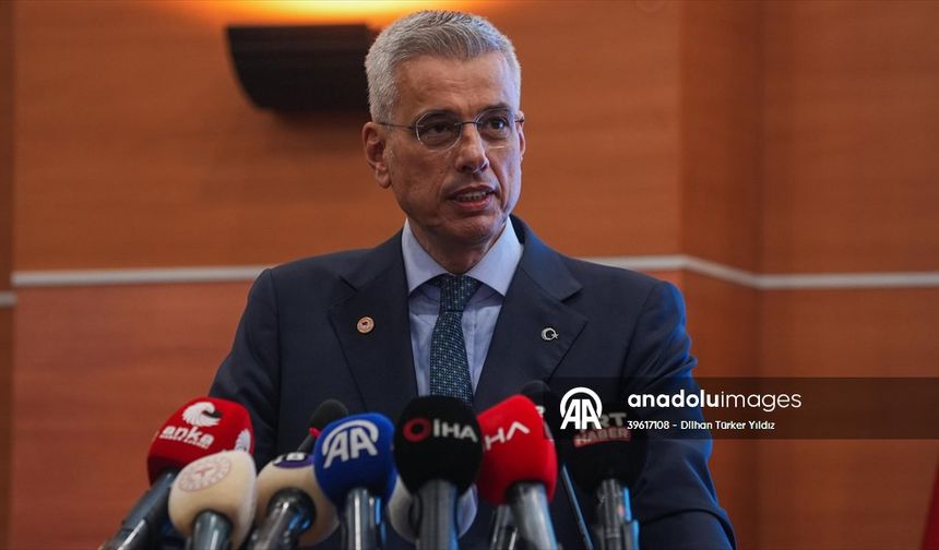 Memişoğlu: Organ nakliyle dünyaya örnek oluyoruz