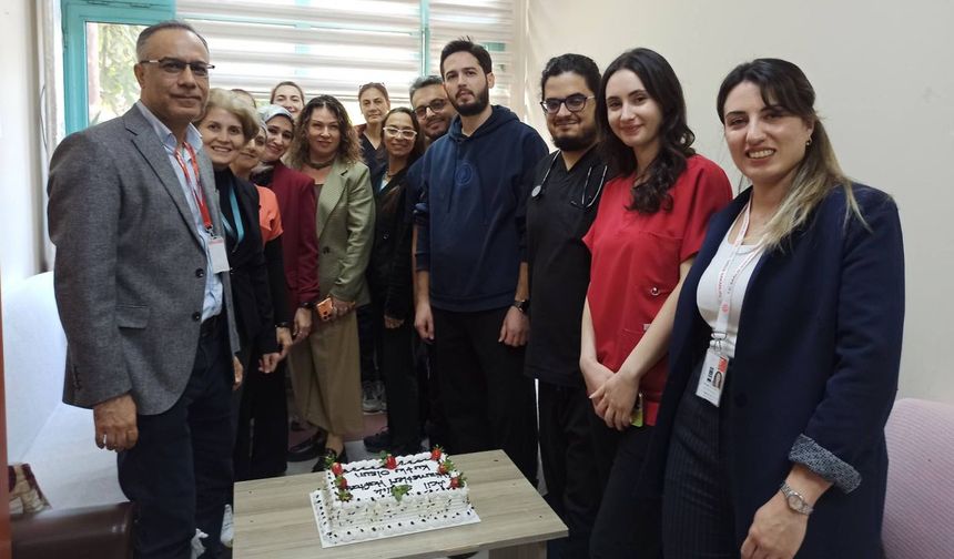 Başhekim Prof. Dr. Gülnur Taşcı Bozbaş, acil servis çalışanlarına teşekkür etti