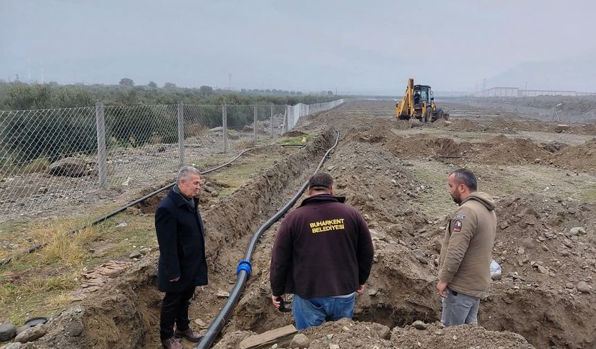 Buharkent'in ilek bahçesinde alt yapı çalışması