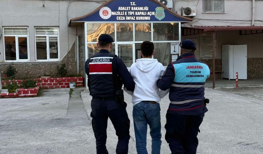 Nazilli’de aranan kişi jandarmaya yakalandı