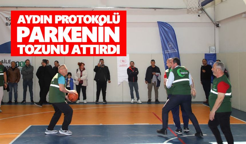 Aydın protokolü parkenin tozunu attırdı