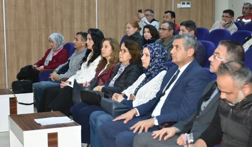 Köşk'te incir toplantısı: Uzmanlar üreticilerle buluştu