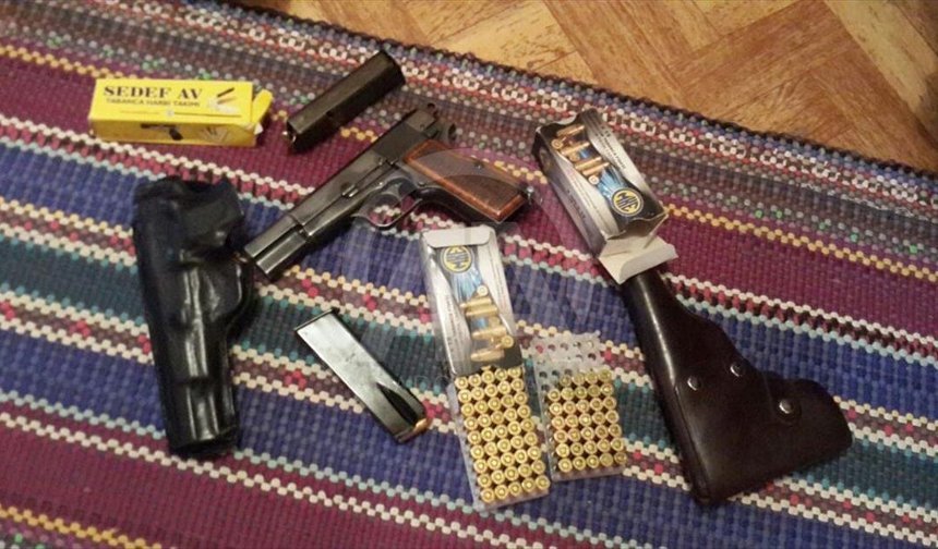 Karacasu’da ruhsatsız silah operasyonu düzenlendi