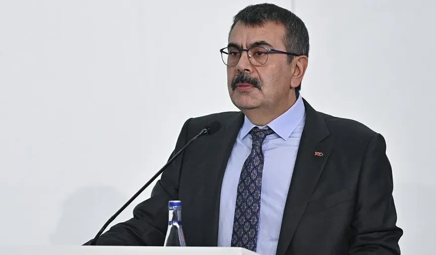 Ara tatil kaldırılıyor mu? Milli Eğitim Bakanı Yusuf Tekin'den ara tatil açıklaması