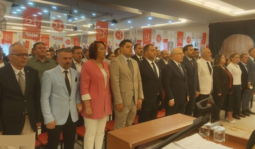 Söke'de MHP'de yeni dönem resmen başladı! Görevi o isim devraldı