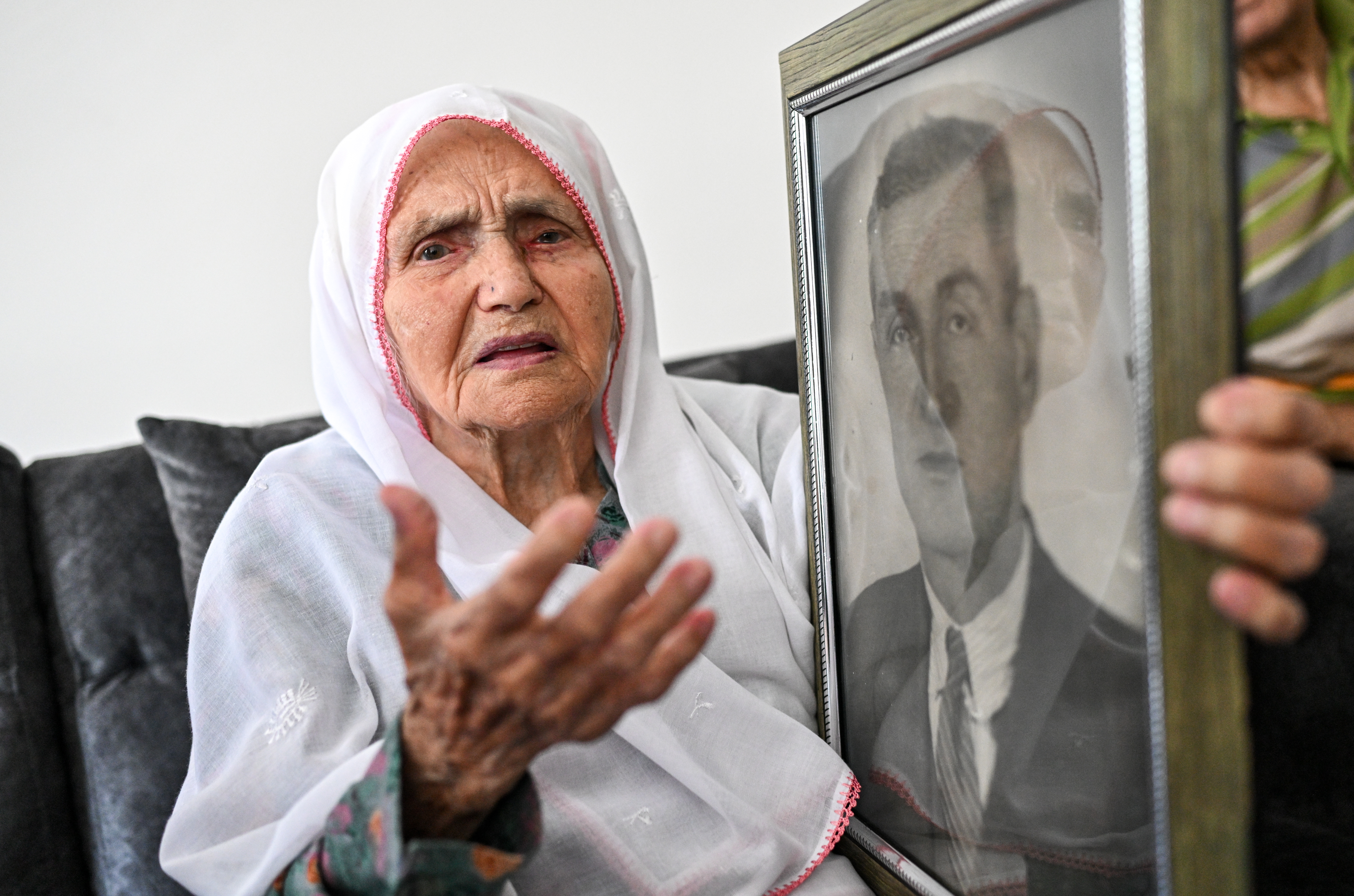 100 yaşındaki Hatice Yılmaz'ın bir ömürlük Atatürk özlemi (6)