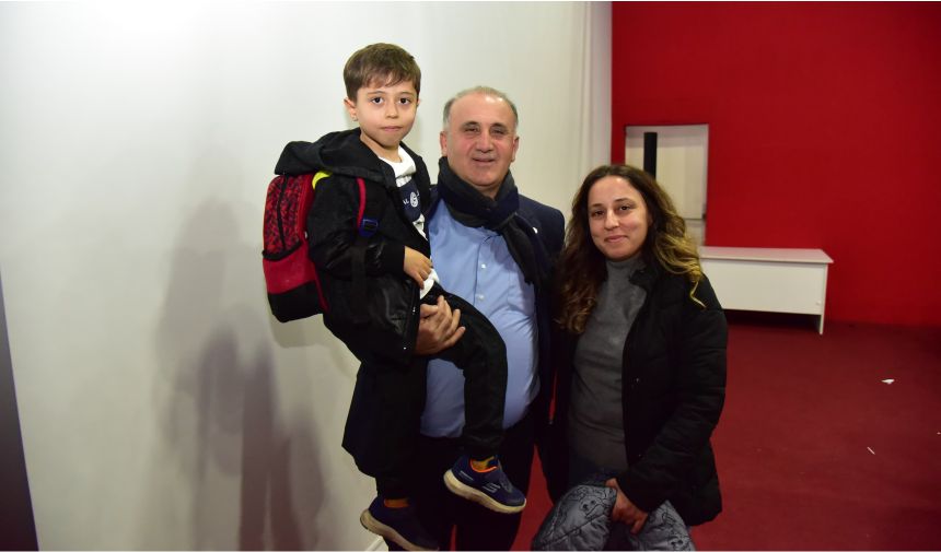 Başkan Kaya Çocuklarla