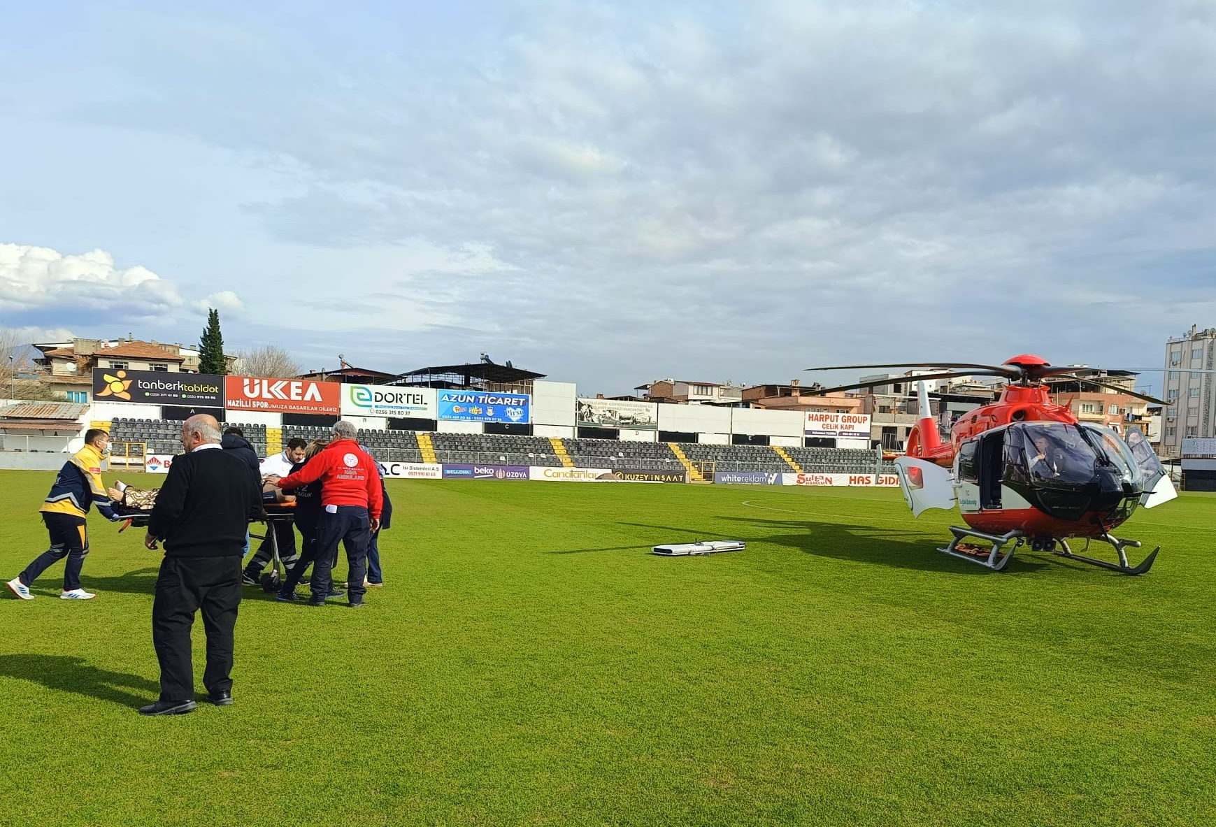 A A 20250215 37064438 37064436 A Y D I N D A G O K A R T P I S T I N D E K I K A Z A D A Y A R A L A N A N R A L L I C I A M B U L A N S H E L I K O P T E R L E I Z M I R E N A K L E D I L D I