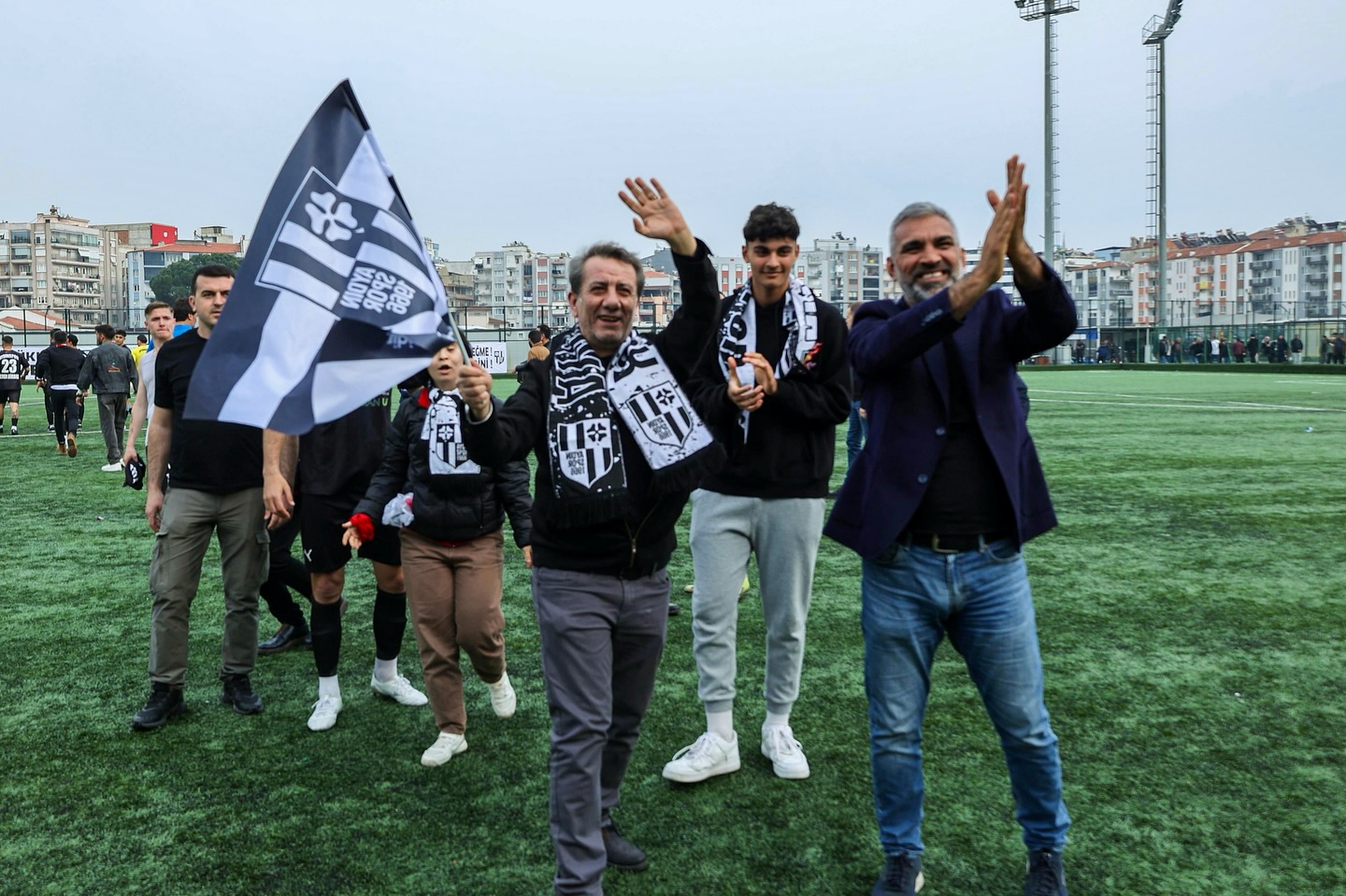 482735141 17898638949117078 31321558340268739 N