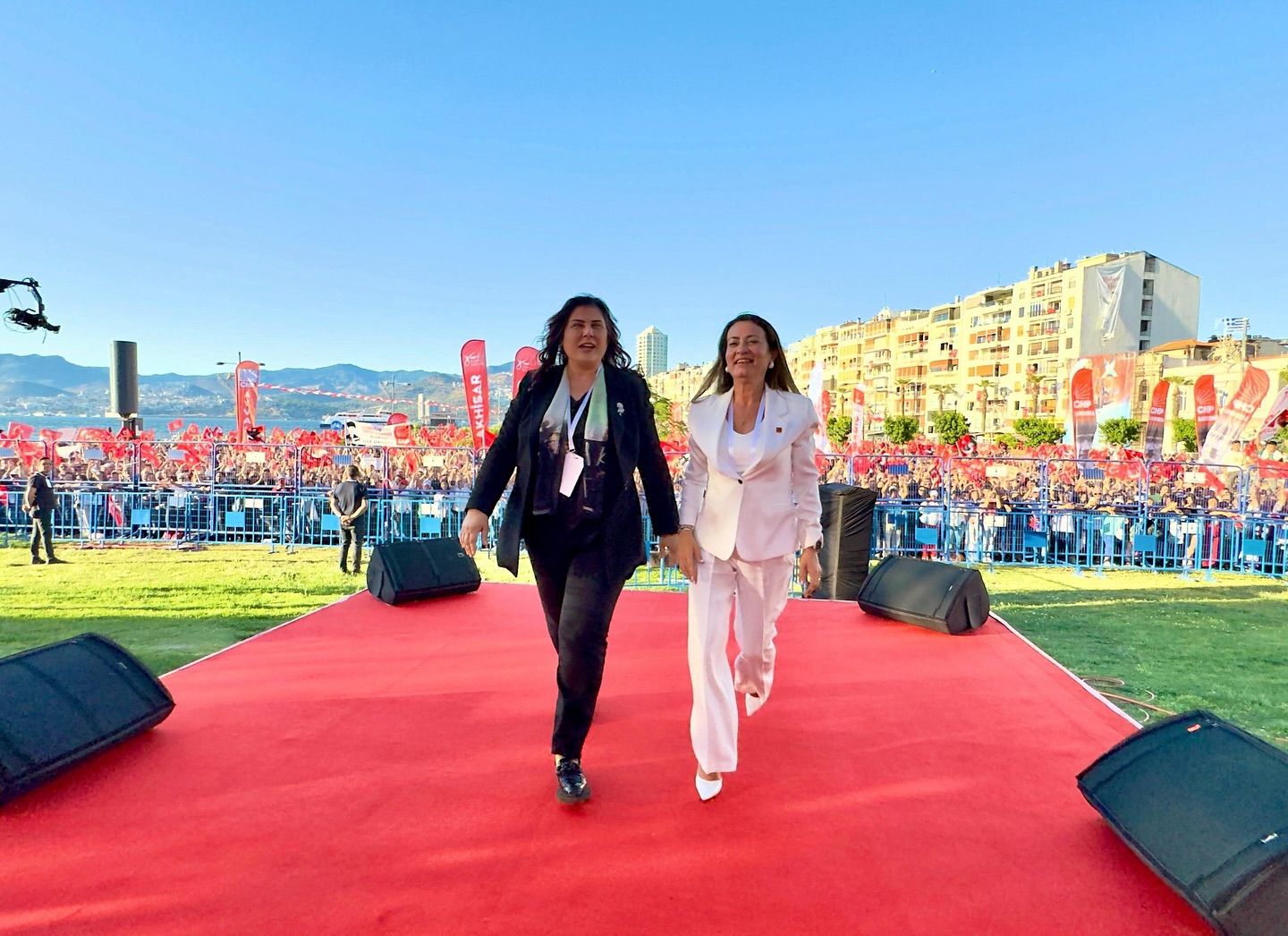 498568889 18503961616053189 3924236687258534701 N