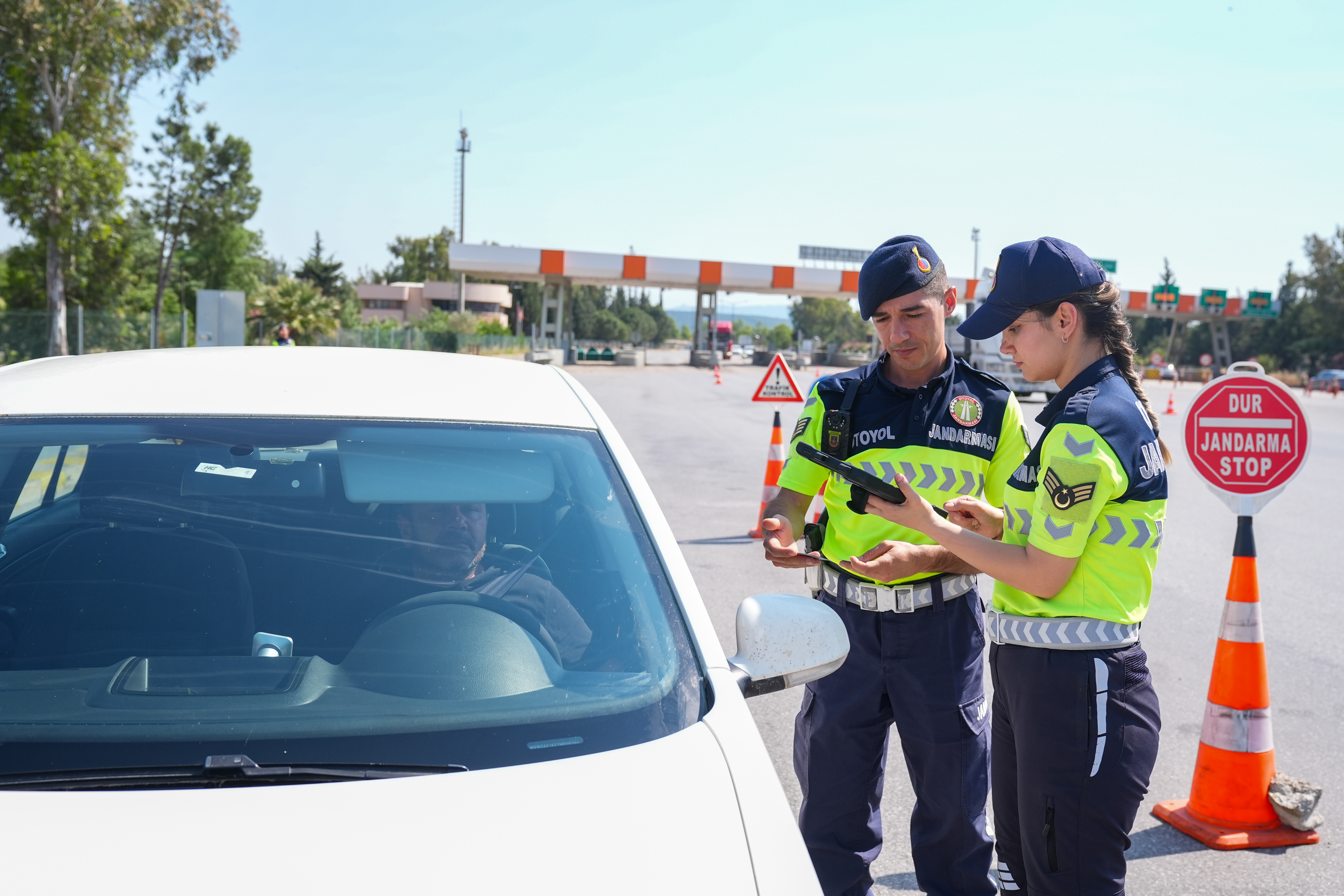 A A 20250605 38190436 38190431 O T O Y O L J A N D A R M A S I T R A F I K G U V E N L I G I I C I N B A Y R A M I Y O L D A G E C I R E C E K