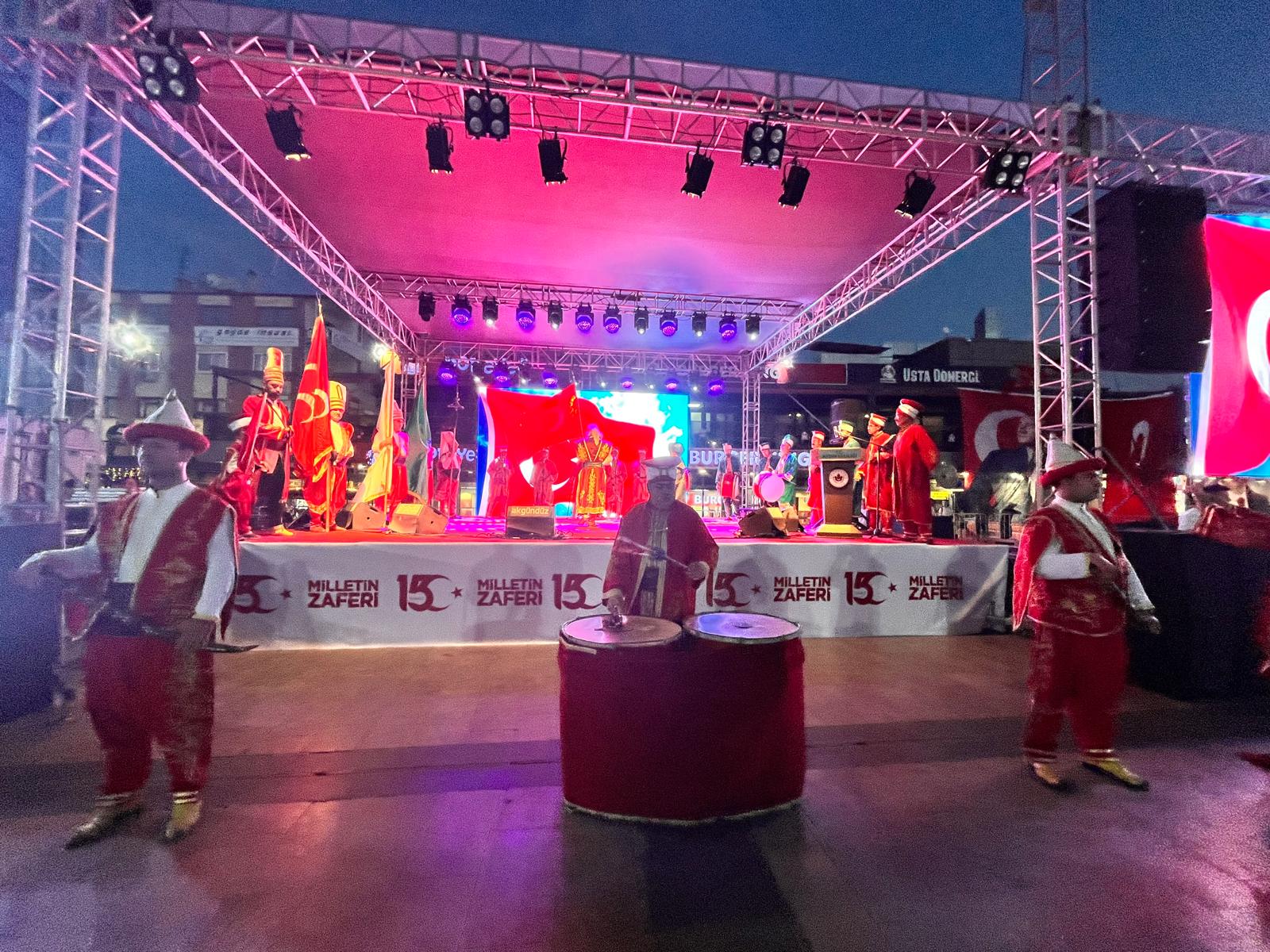 F0027358 C8E5 4182 91F2 895A89168De5