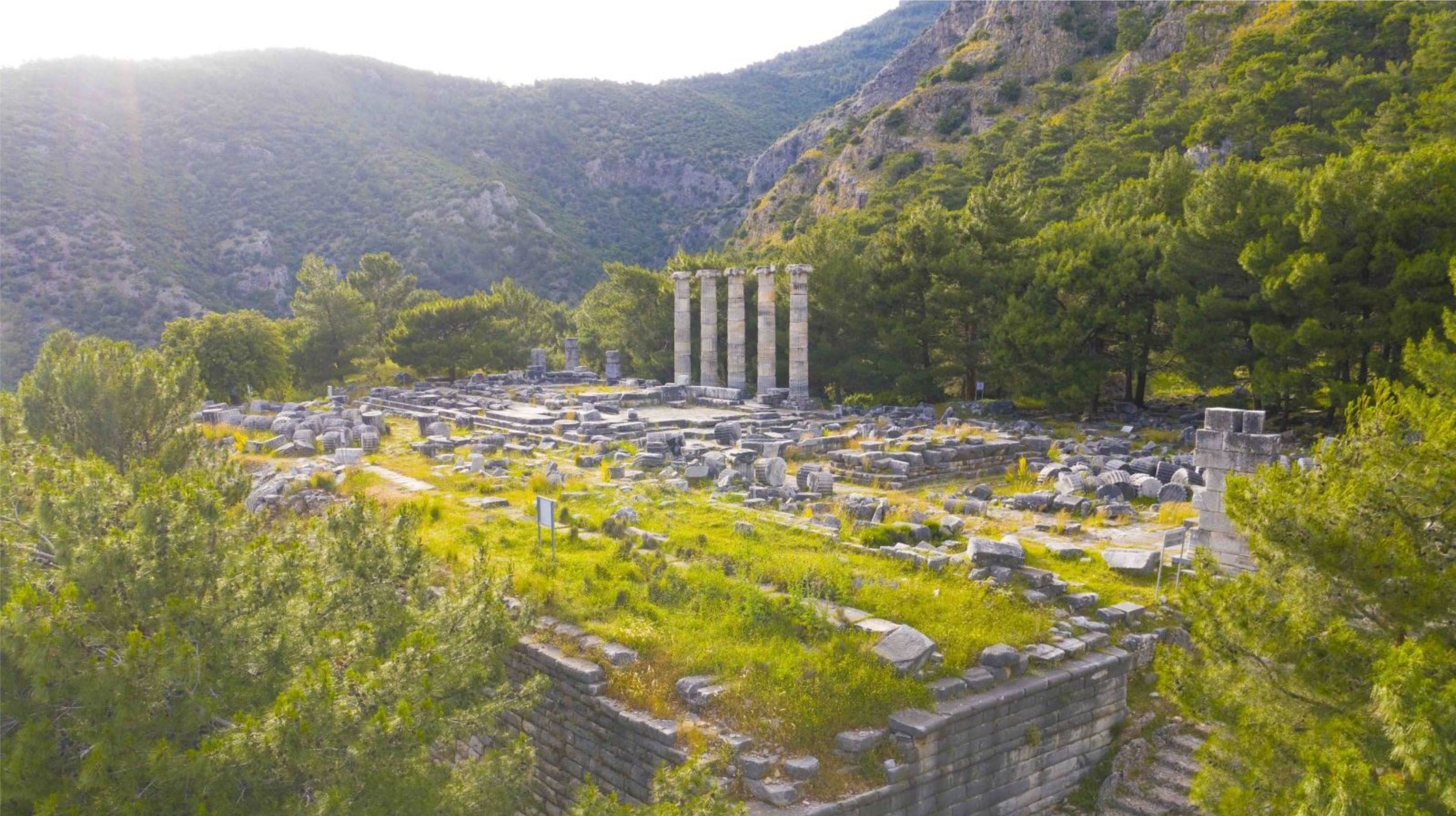 Priene Antik Kenti Hangi Uygarlığa Ait Nasıl Gidilir Giriş Ücreti Ne Kadar (2)-2