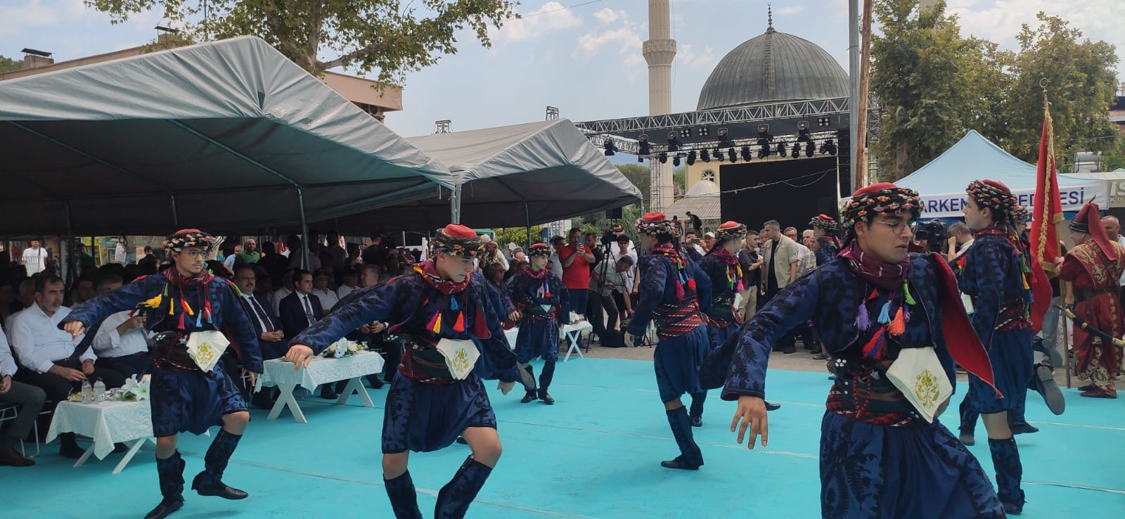 Buharkent'te Festival Coşkusu Başladı1