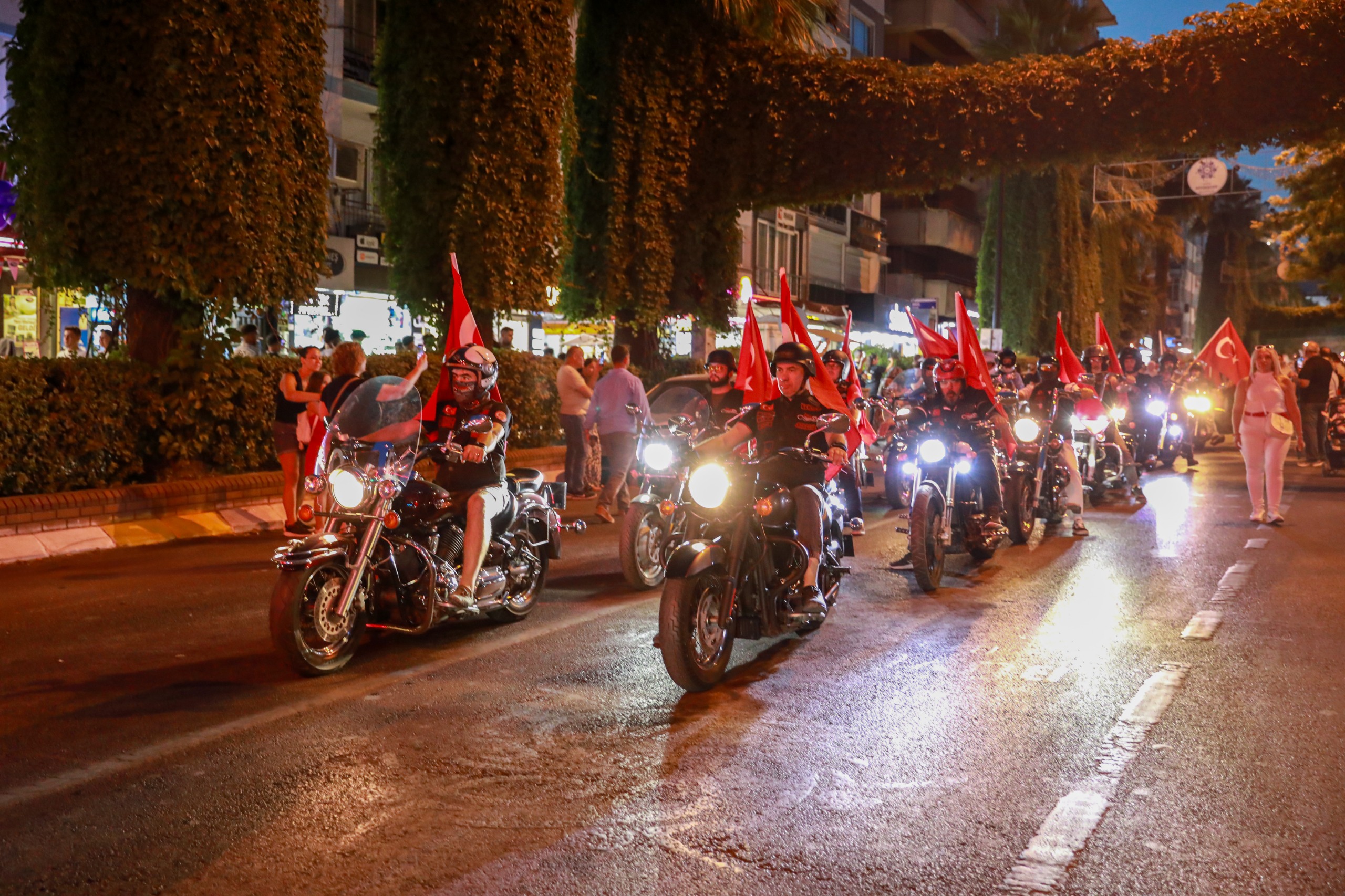 89Fdd18E E5Ef 4000 9B0E 37Ba40D9F1C4