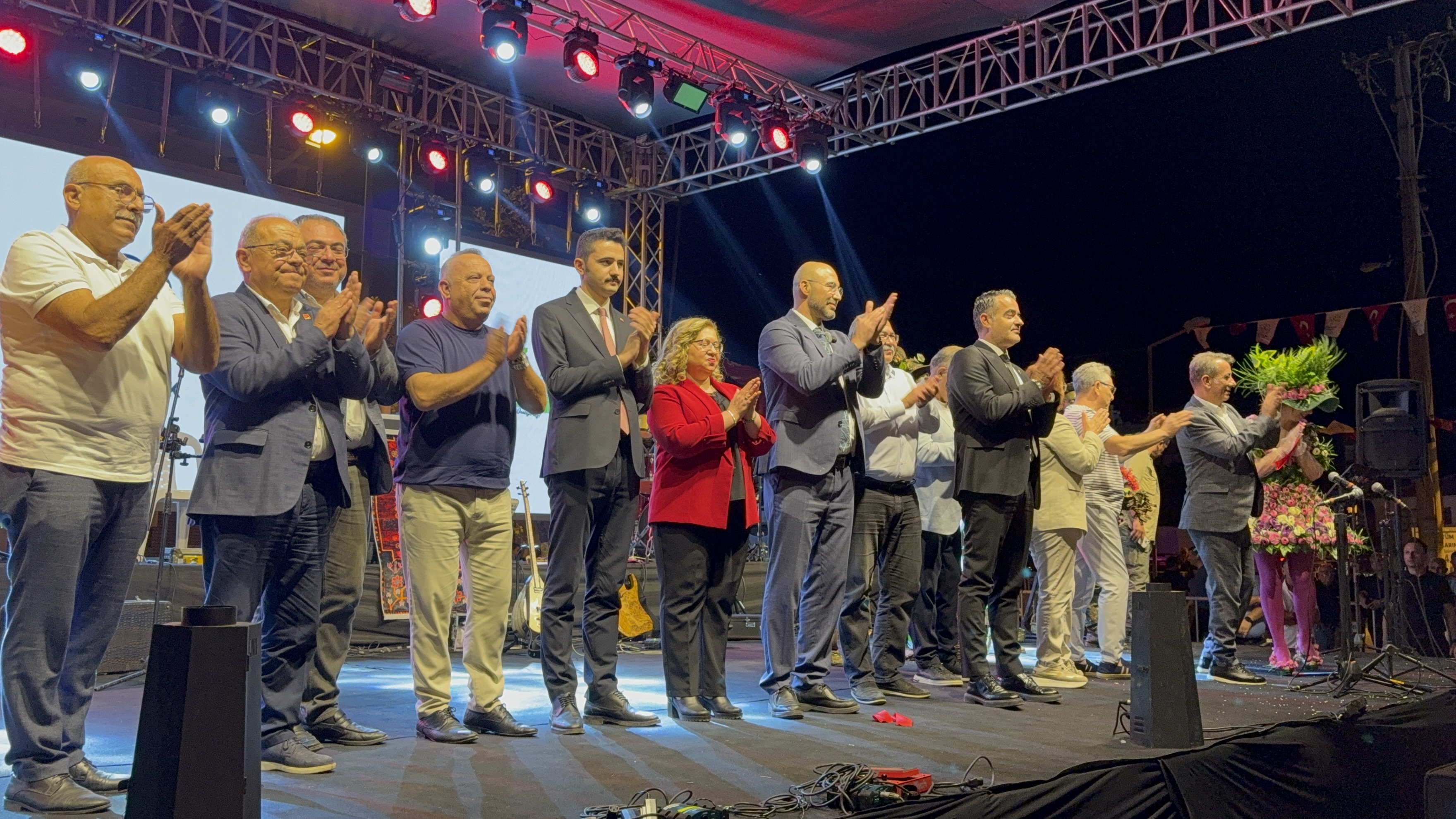 A A 20250923 39198461 39198460 G E R M E N C I K T E I N C I R F E S T I V A L I B A S L A D I